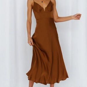 Brand new Hello Molly Midi Dress